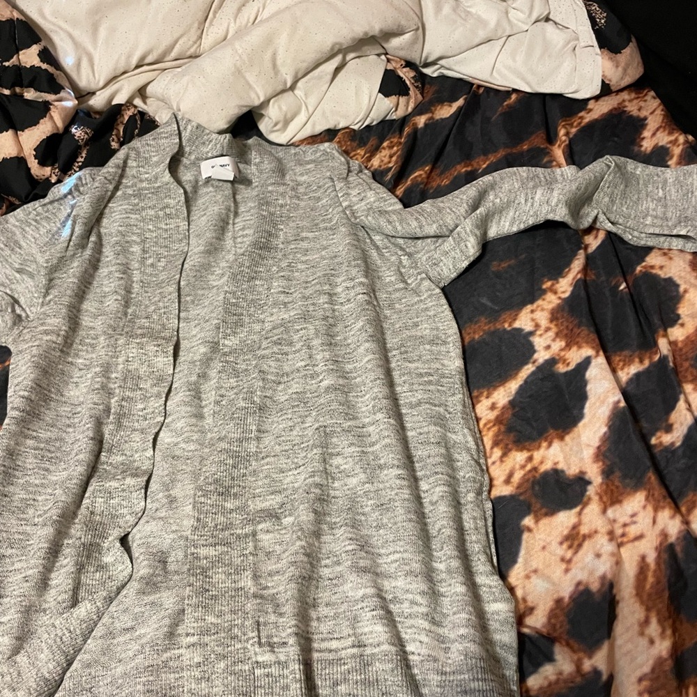 old navy size medium cardigan